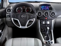 Opel Antara 2011 photo