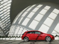 Opel Astra H GTC photo