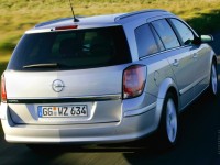 Opel Astra H photo