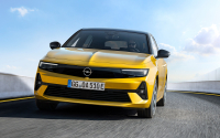 Opel Astra L photo