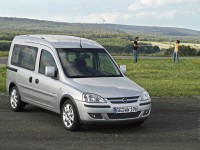 Opel Combo 2001 photo
