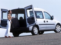 Opel Combo 2001 photo